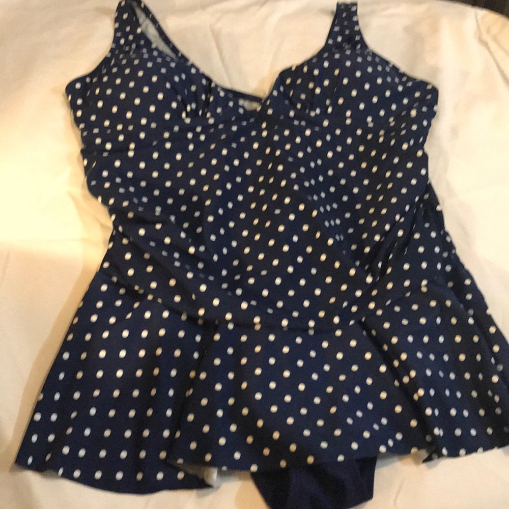 Jaclyn Smith Bathing Suit